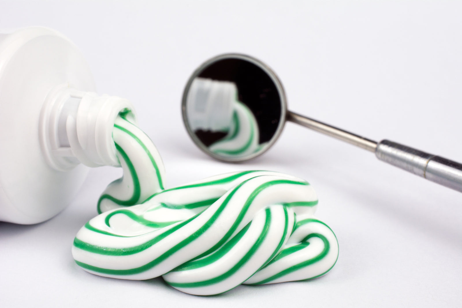 Fluoride-Free Natural Toothpaste: 5 Surprising Benefits for Your Healt